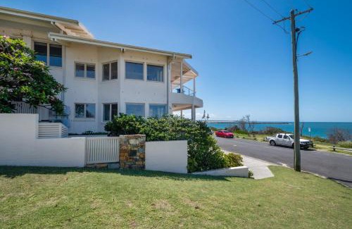 Yamba Apartment | Sandrift Two - Oceanstays