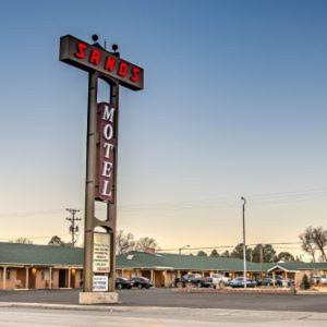 Cheyenne Hotel | Sands Motel