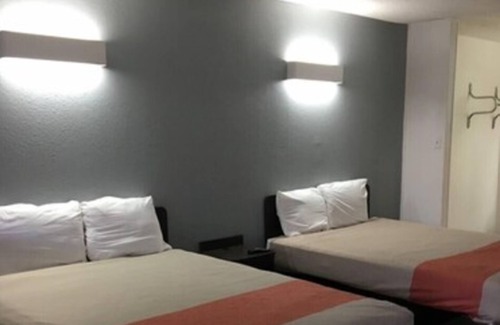 Van Horn Hotel | Sands Motel