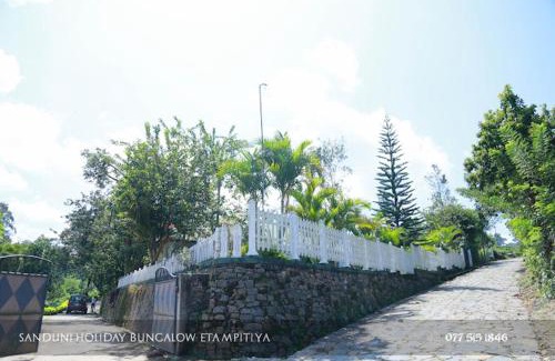 Hali-Ela House | Sanduni Holiday Bungalow