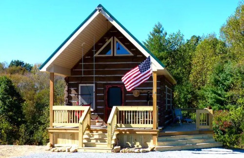 Liberty Cabin | Sandy Acres Hobbit - Near Galilean Home - Liberty