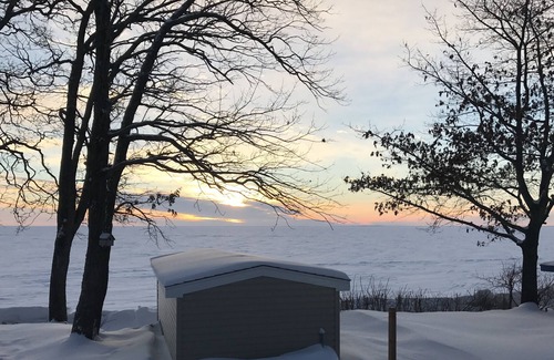 Aitkin House | Sandy Beach great for Swimming and Sunsets