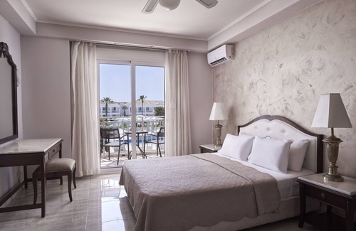 Ag. Georgios Resort | Sandy Beach Resort