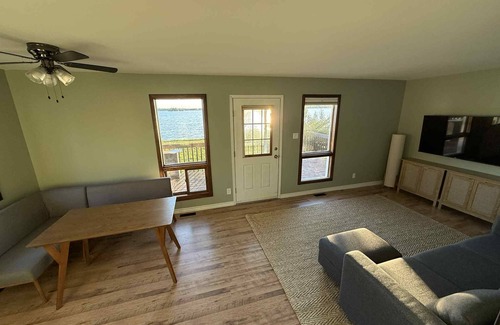 Ignace House | Sandy Beach Waterfront