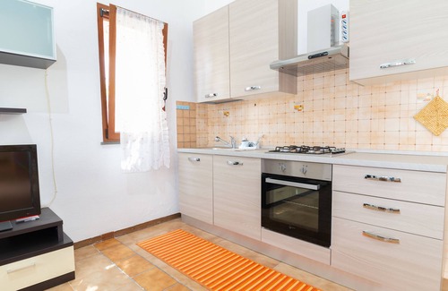 Capo Mannu Apartment | Sandy House - Two Bedroom Apartment, Sleeps 4