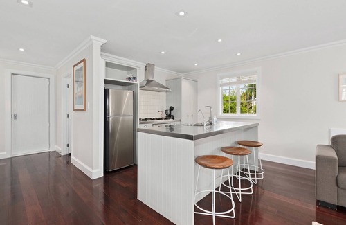 Russell Cottage | Sandy Jandal Cottage 3-5 bed with Annex - Russell Cottages Collection