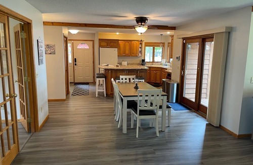 Isle Cabin | Sandy Point Mille Lacs Cabin
