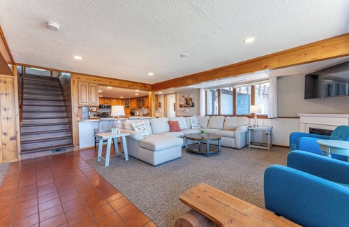 Ely Cabin | Sandy Point Resort Epic 6 bedroom, Shagawa Lake