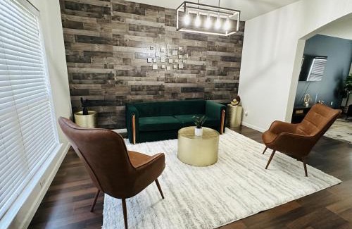 Round Rock House | Sandy Retreat for family and groups Austin