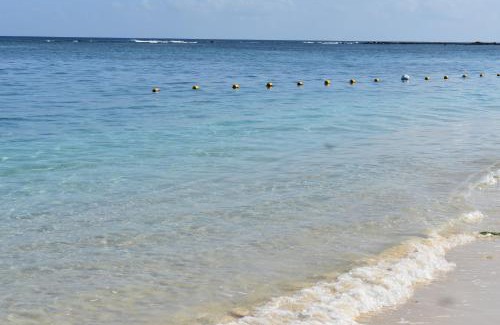 Wolmar House | Sandy Shore