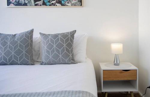 Newcastle East Apartment | 'Sandy Shores' A Spacious Newcastle Beach Escape