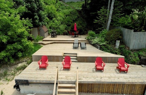 Zurich Cottage | Sandy Shores Lakefront Cottage! Amazing Luxury On Lake Huron!