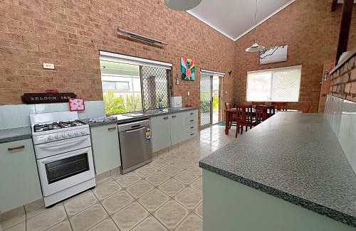 Bogangar House | Sandy Surfer - Tweed Coast Holidays