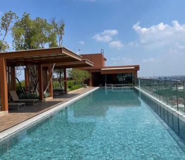 Ayutthaya Apartment | Sandy