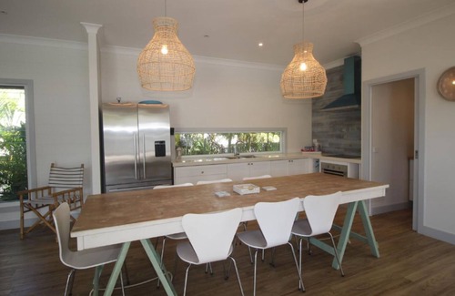 Horseshoe Bay House | Sandy Toes Beach House