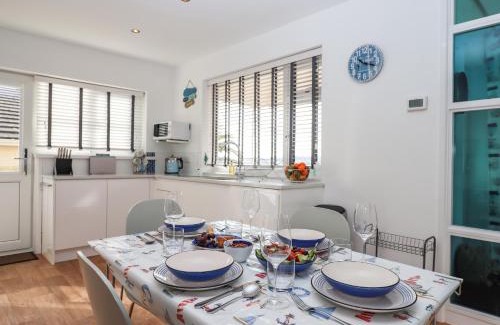 Paignton House | Sandy Toes