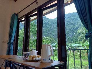 Khao Chaison House | Sanfhan Resort-SHA Plus