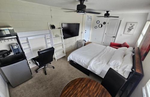 Sanford Apartment | Sanford Suite Near Beaches, Parks & Airports