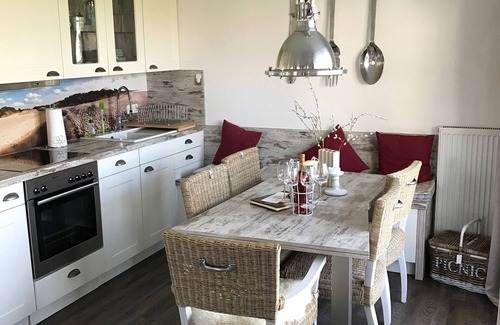 Dassow Apartment | Sanibel Island - Island of bliss - thatched house on the Baltic Sea