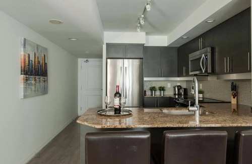 King West Village Condo | Sanitized Luxurious Condo with Parking