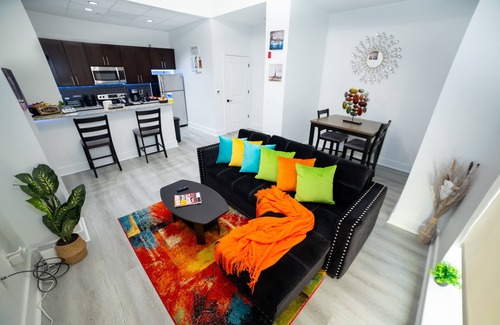Downtown Baltimore Apartment | 💎 Sanitized*LUXURY* Relaxing*MODERN APT In the HEART OF DOWNTOWN