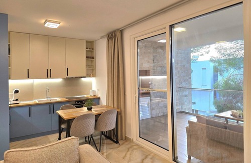 Ishem Apartment | SanPietro Holiday Homes 285, Lalzit Bay, Albania