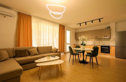 Ishem Apartment | SanPietro Vacation Apartment 039