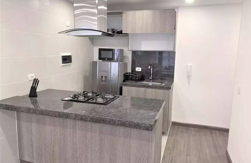 San Patricio Apartment | Santa Barbara Central Fantastic Apartment
