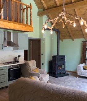 Arsin Ski Chalet | Santa bungalow