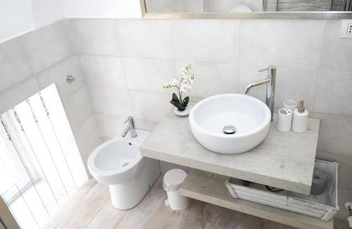 Roman Quarter Apartment | Santa Chiara 32