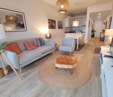 Praia de Santa Cruz Apartment | Santa Cruz Ocean Apartment - I