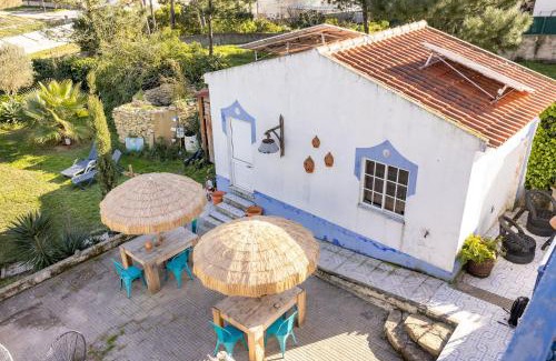 Torres Vedras Bed & Breakfast | Santa Cruz Surf House by Stoke Travel