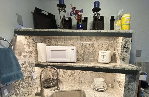 Agua Fria Apartment | Santa Fabulous - STUDIO