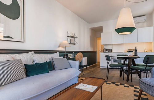 Baixa Apartment | Santa Justa 77 Flats - 402