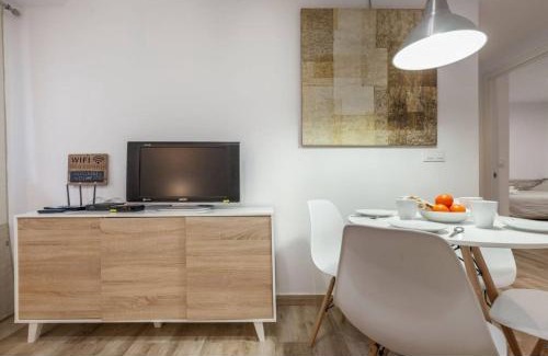 San Carlos-Tartessos Apartment | Santa Justa modern Suites Sevilla