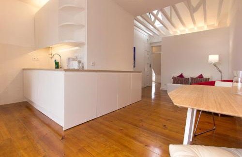 Santo Antonio Apartment | Santa Marta Views by Homing