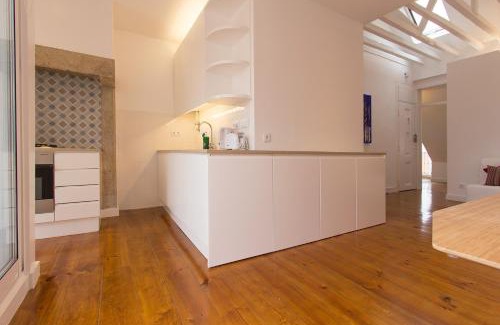 Santo Antonio Apartment | Santa Marta Views by Homing