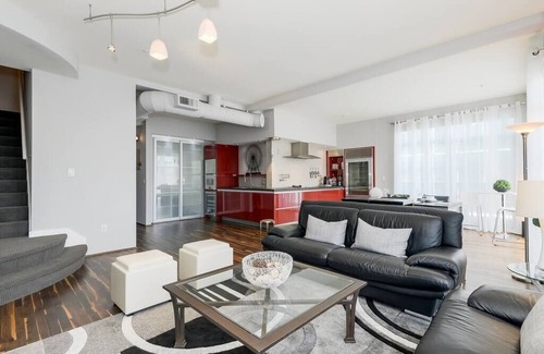 San Jose Condo | Santana Row Properties #1 - Silicon Valley Getaway