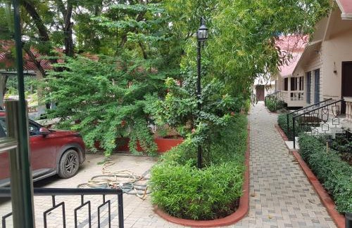 Bolpur Resort | SANTINIKETAN RETREAT, Bolpur