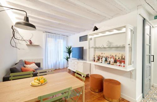 Old Town Apartment | Santo Andía by Clabao