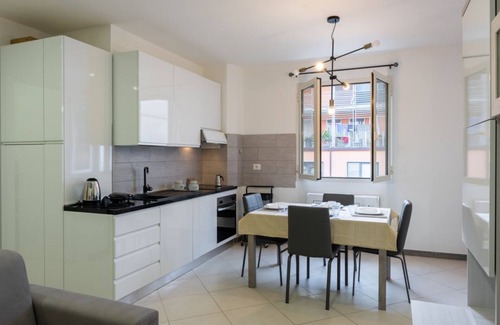 Santo Stefano di Magra Apartment | Santo Stefano di Magra Modern Apartment