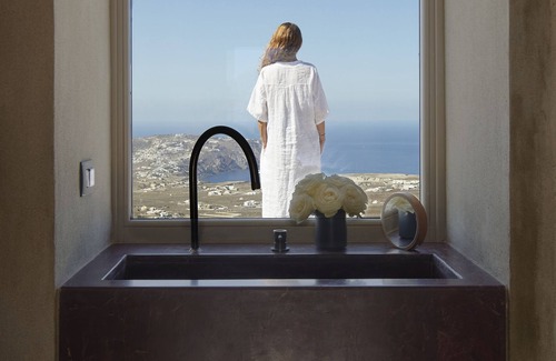 Pyrgos Villa | Santorini Sky - The Lodge