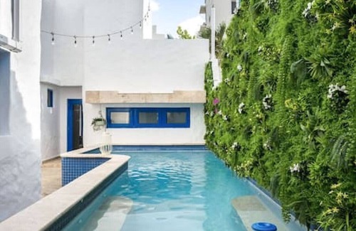 Ocean Park House | Santorini Villa OceanParkPool BeachHouse