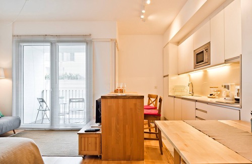 Misericordia Apartment | Santos 1 - São Bento STUDIO - This brand new, recently decorated studio in the heart of the city is