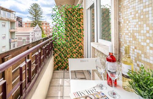 Mina House | Santos Mattos Guesthouse & Apartments by Lisbon with Sintra