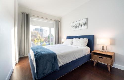 La Cite-Limoilou Apartment | Saphir, Spacieux Appartement 2 chambres, Centre-ville, Parking Gratuit