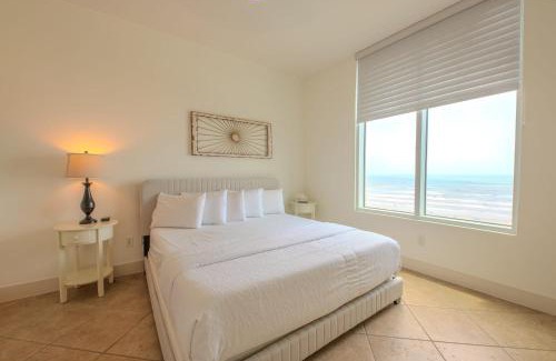 South Padre Island Apartment | Sapphire Beachfront Condo #1108