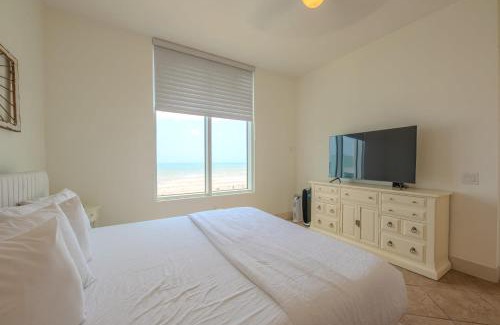 South Padre Island Apartment | Sapphire Beachfront Condo #1108