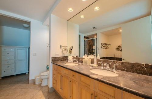 South Padre Island Apartment | Sapphire Beachfront Condo #1108