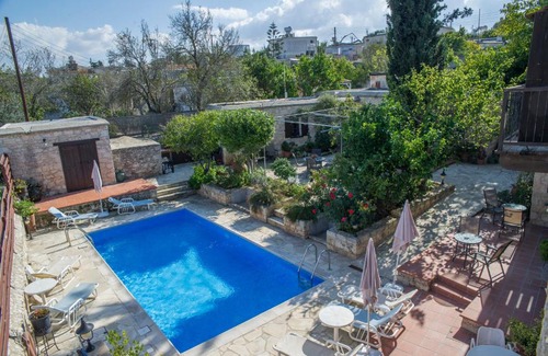 Droushia Apartment | Sappho Manor House